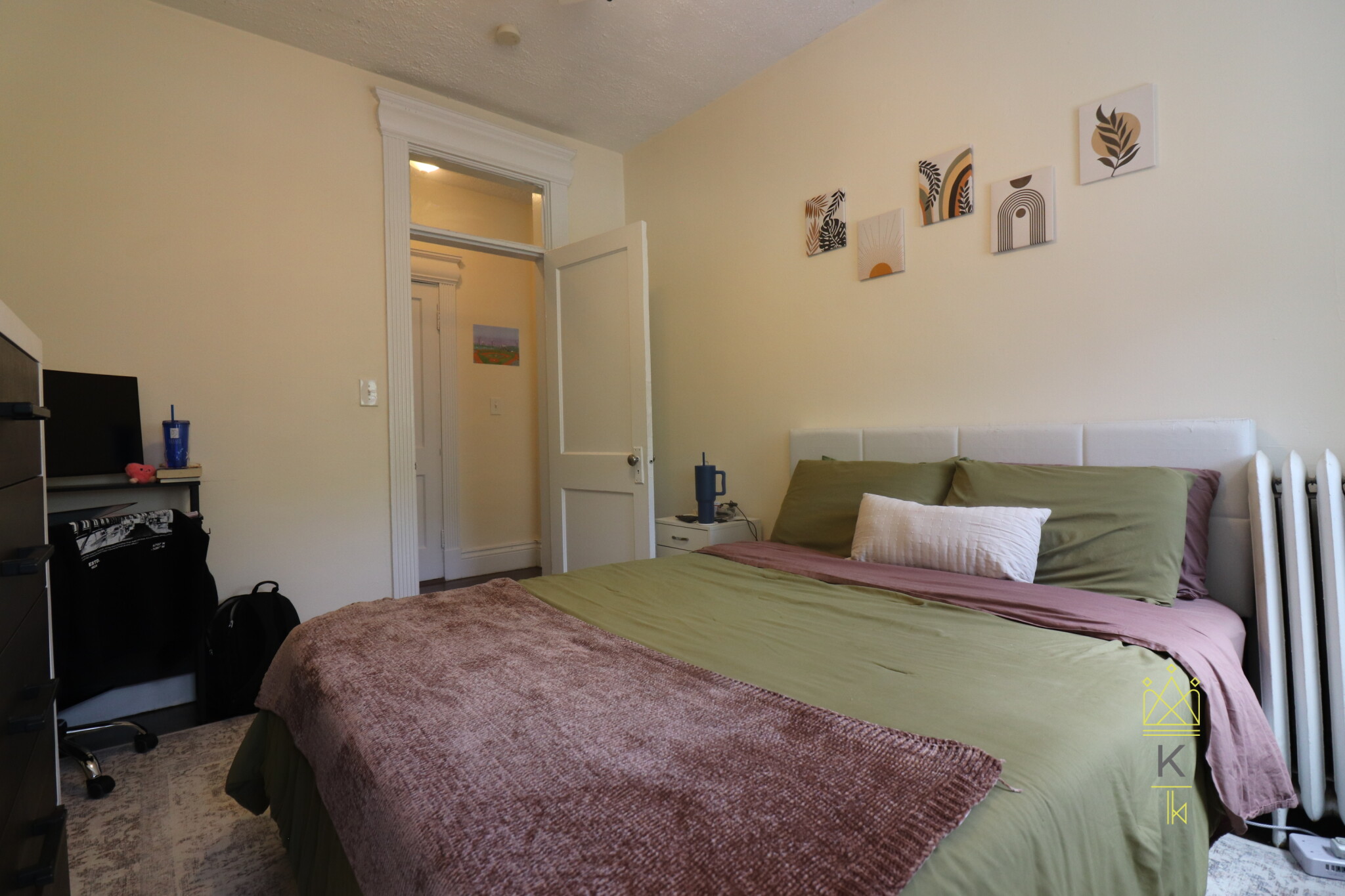 1963 Commonwealth Ave, Brighton