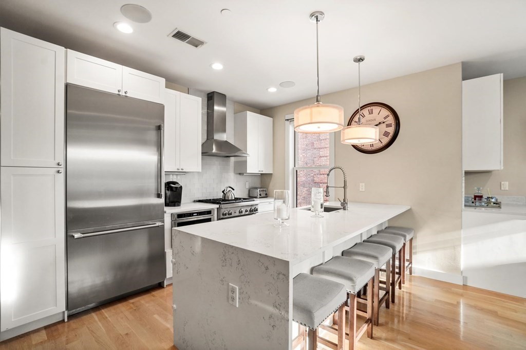 280 Gold St, South Boston