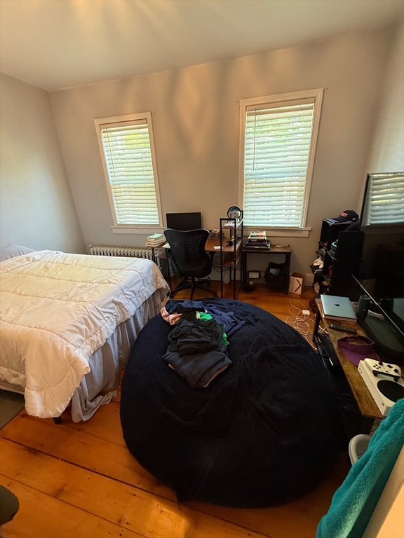 189 W Sixth St, South Boston