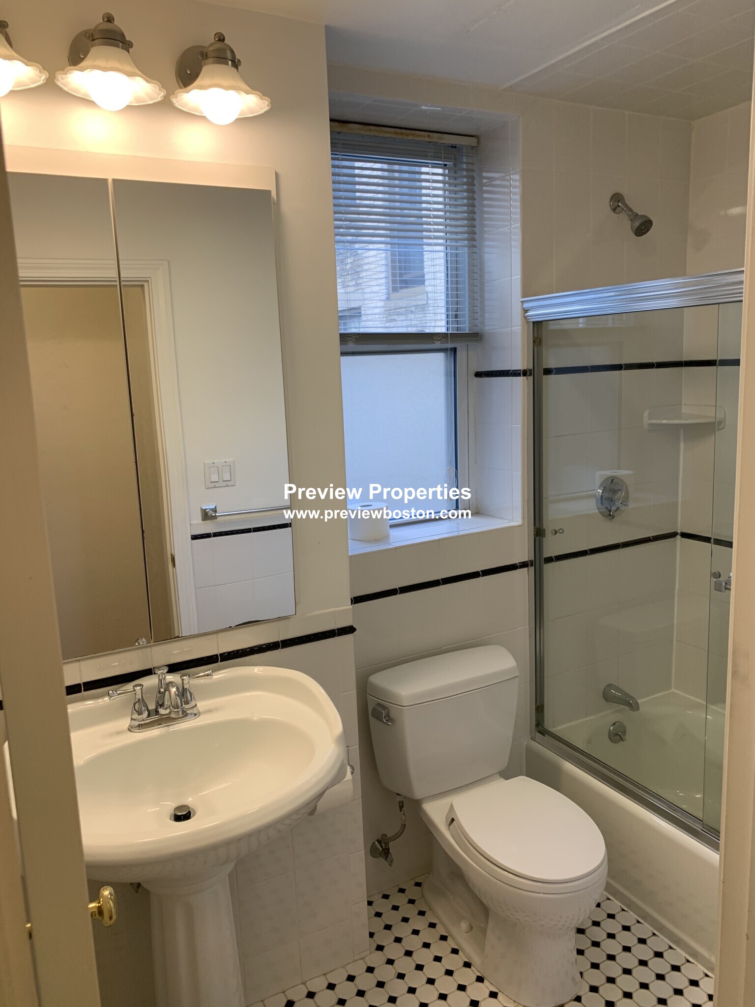 1750 Commonwealth Ave, Brighton