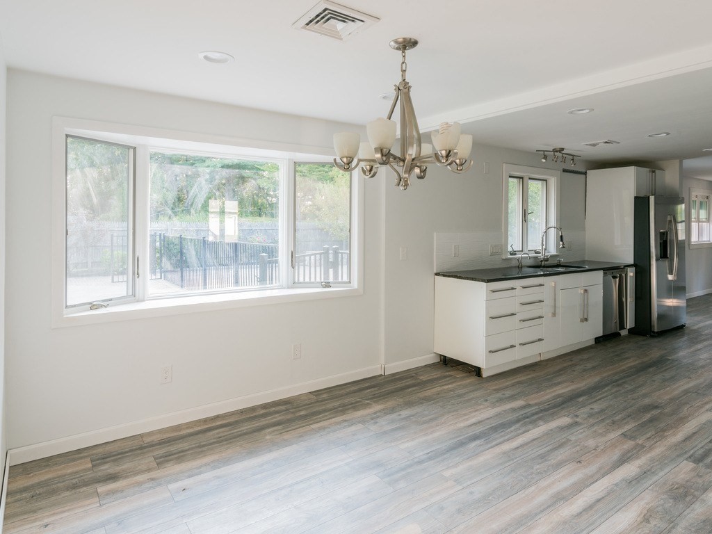 4 Arbetter, Framingham