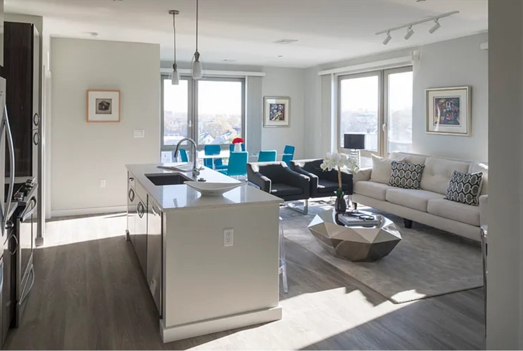 640 Boston Ave, Medford