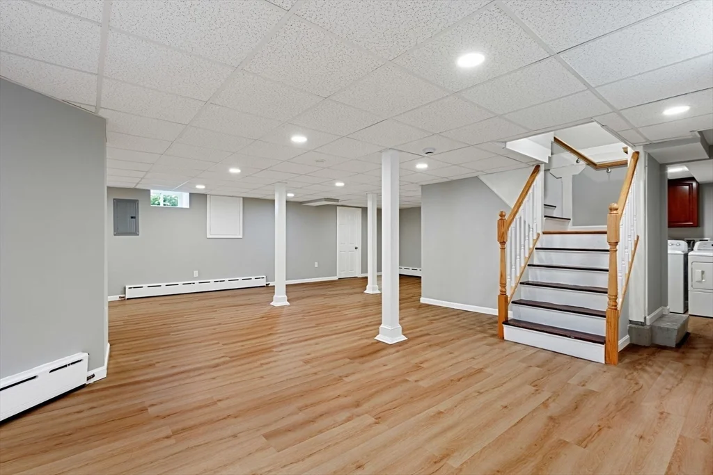 17 Shirley St, Quincy