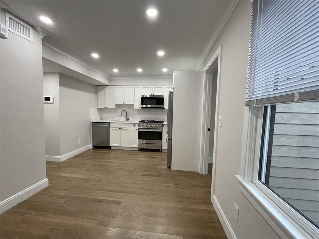 12 Lopez Ave, East Cambridge