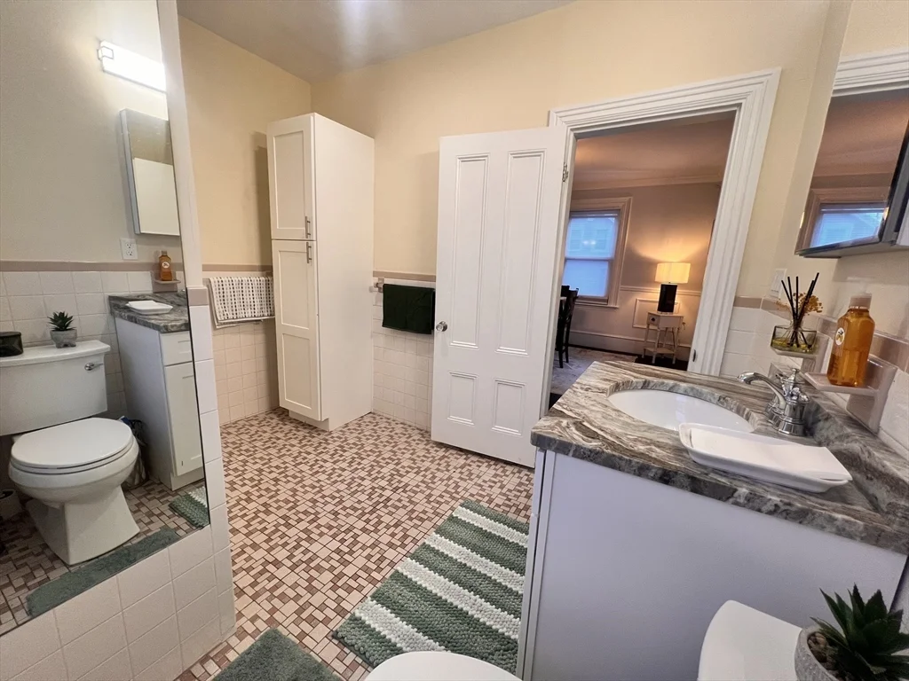 17 Emerson St, Wakefield