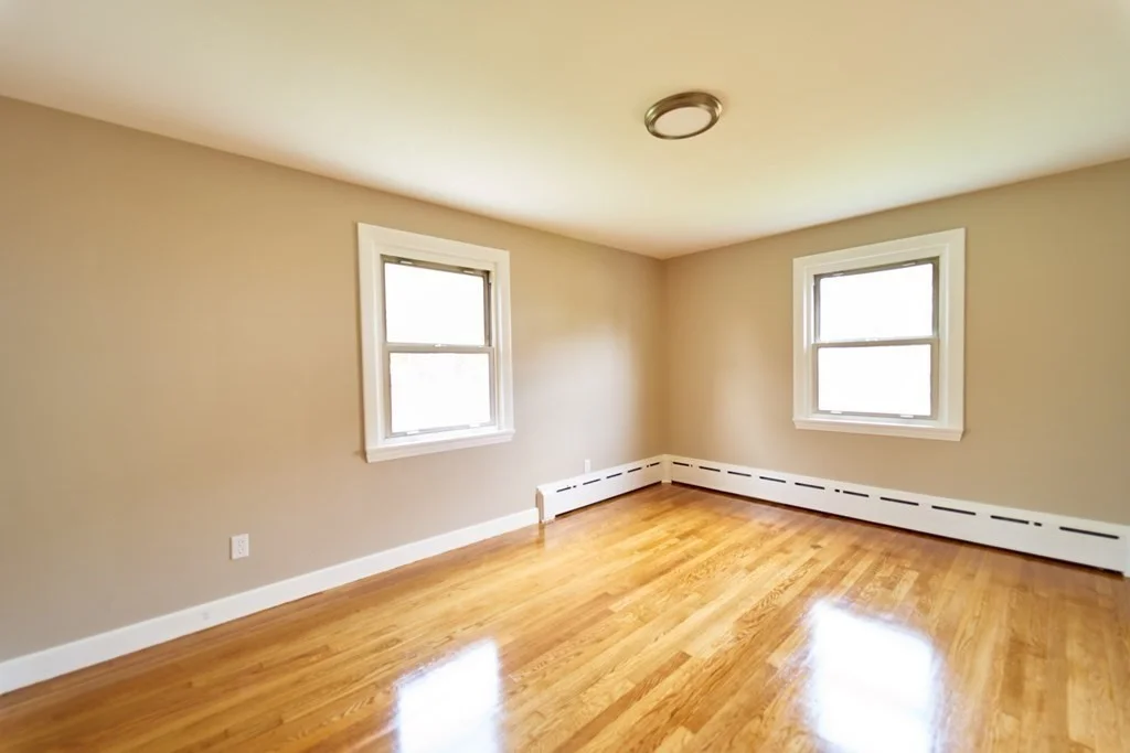 1305 Salem St, Malden