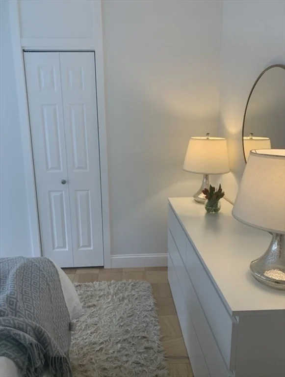 65 East India Row, Waterfront