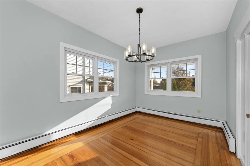 537 Park Ave, Revere