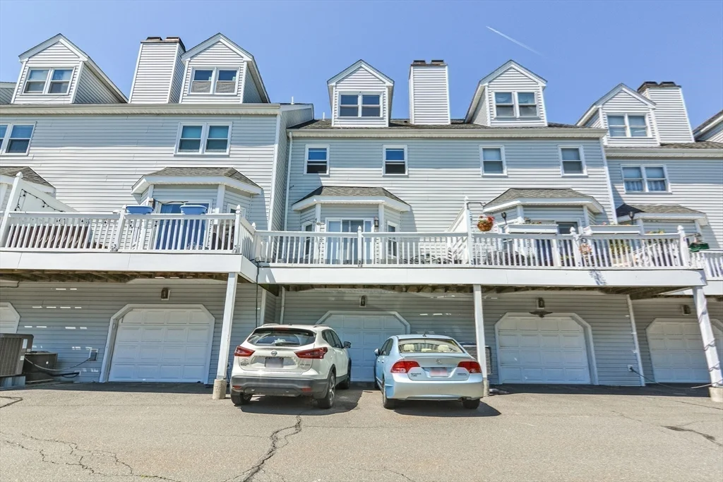 109 Salem St, Revere