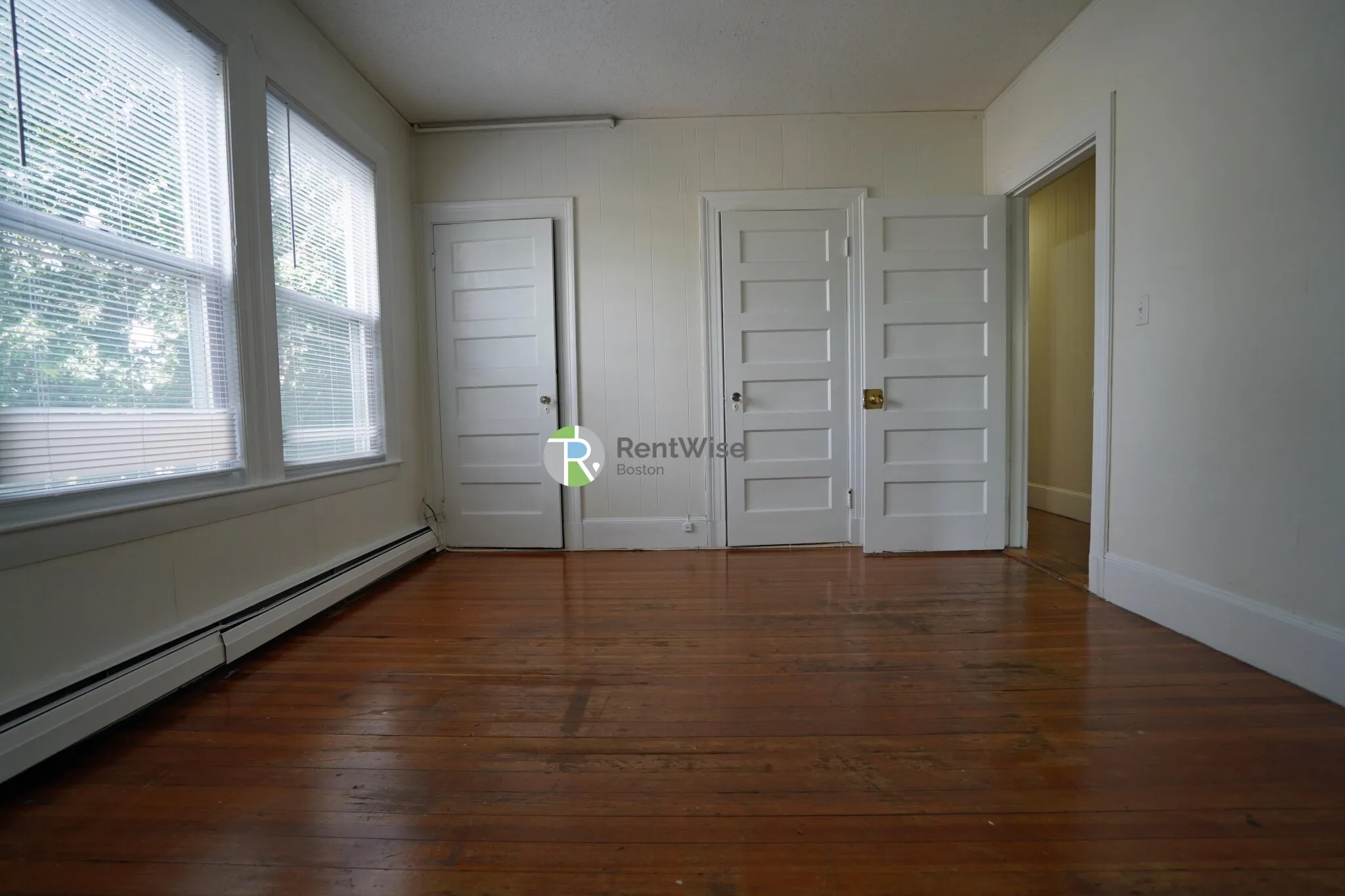 1 Ashford Ct, Allston