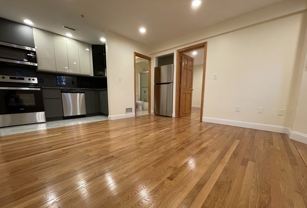 1801 Beacon St, Brookline