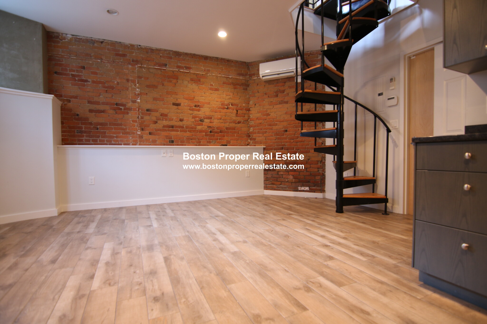 181 Saint Botolph St, Back Bay