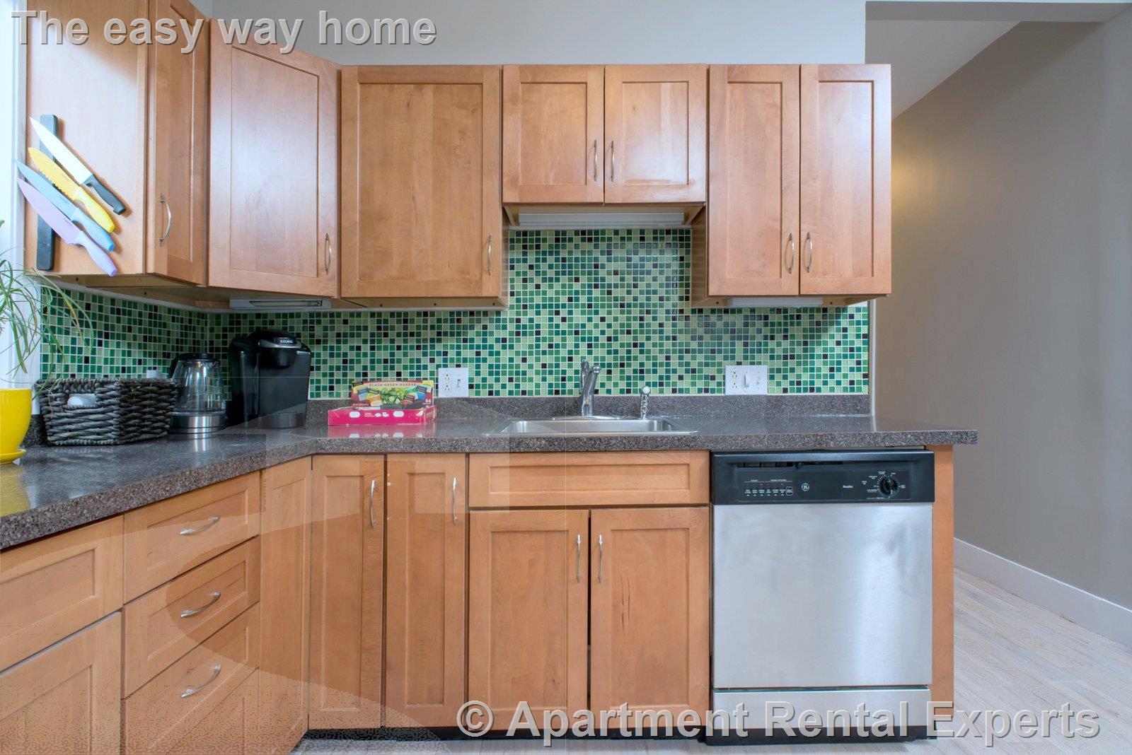 184 Green St, Central Square