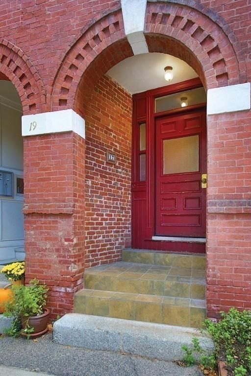 17 Perry St, Brookline Village