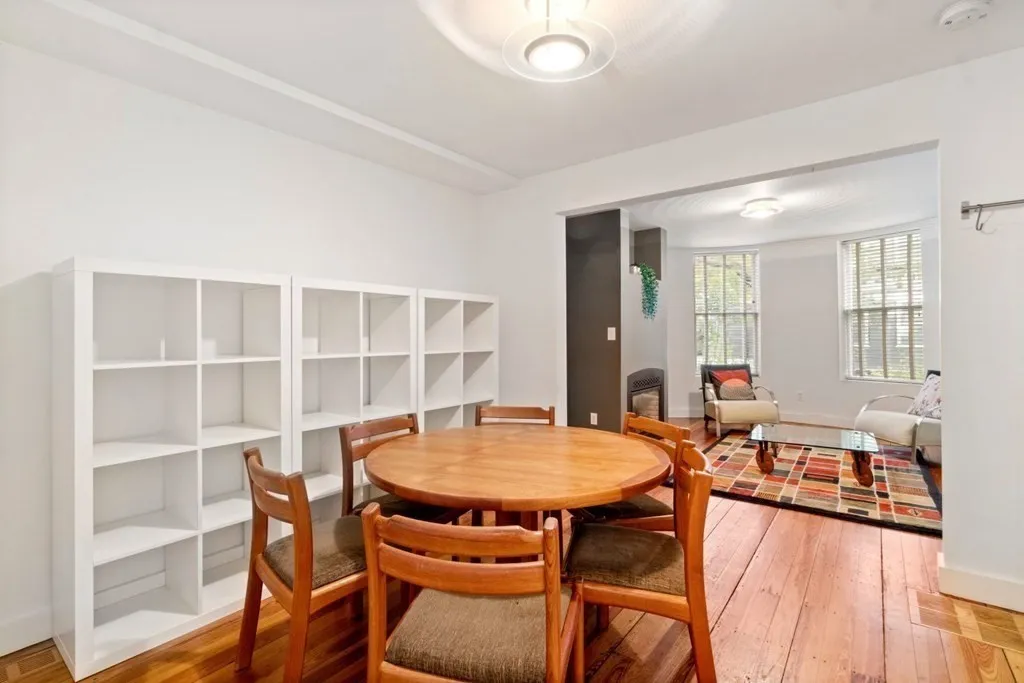 94 Brook St, Central Village