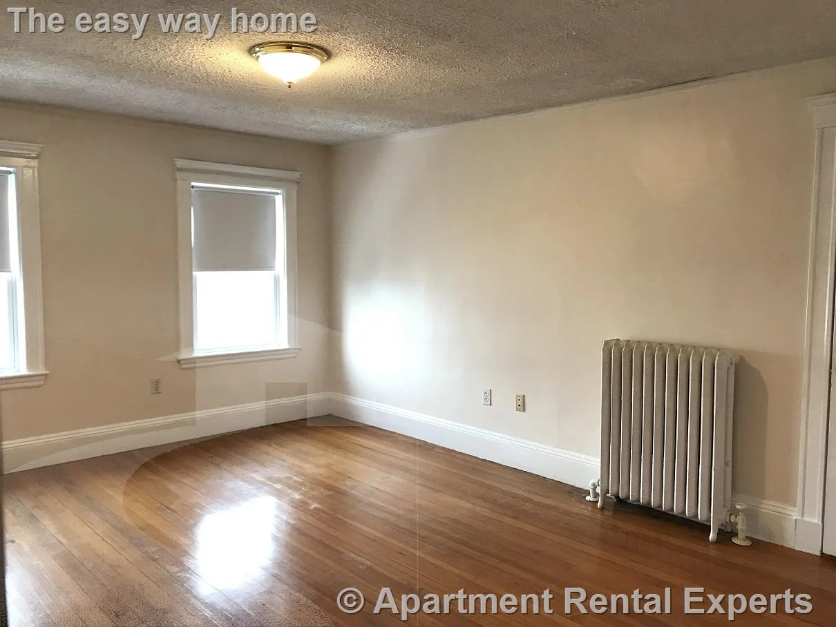 25 Lake St, Arlington Line