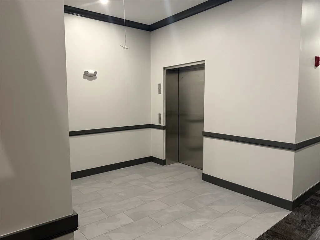 251 Sladen St, Dracut