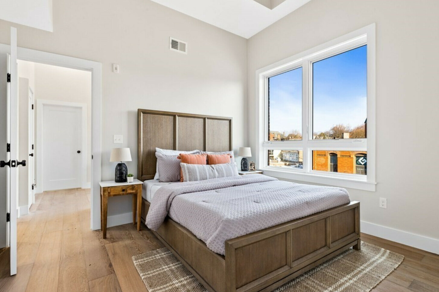 300 Somerville Ave, Ward Two