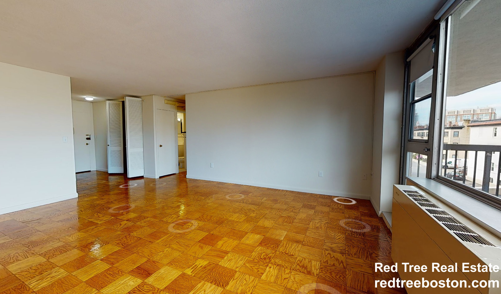 101 Monmouth St, Longwood