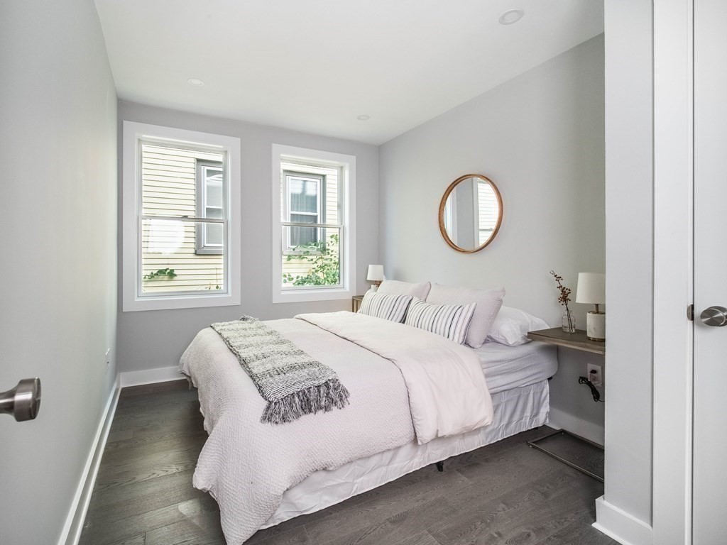 58 Byron St, East Boston