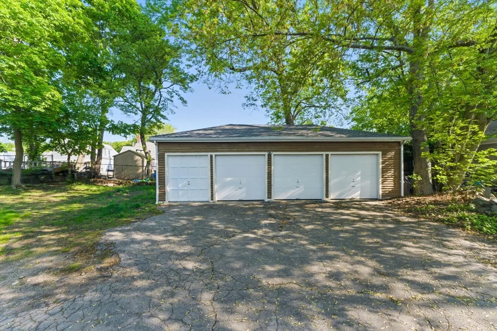 357 Granite St, Quincy