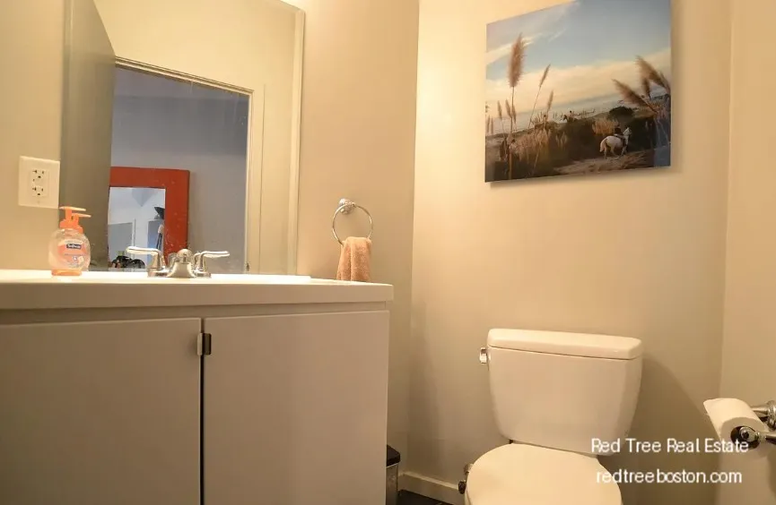 53 Glenville Ave, Allston