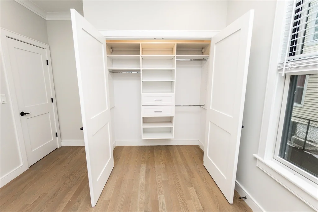 12 Reedsdale St, Allston