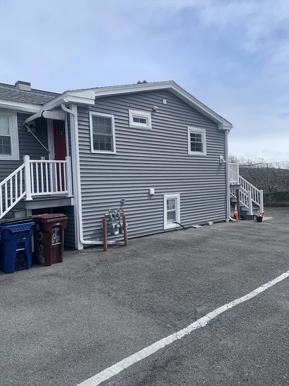68 Shawmut St, Revere