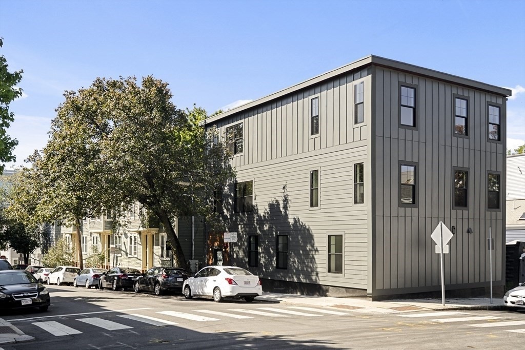 99 5th St, East Cambridge