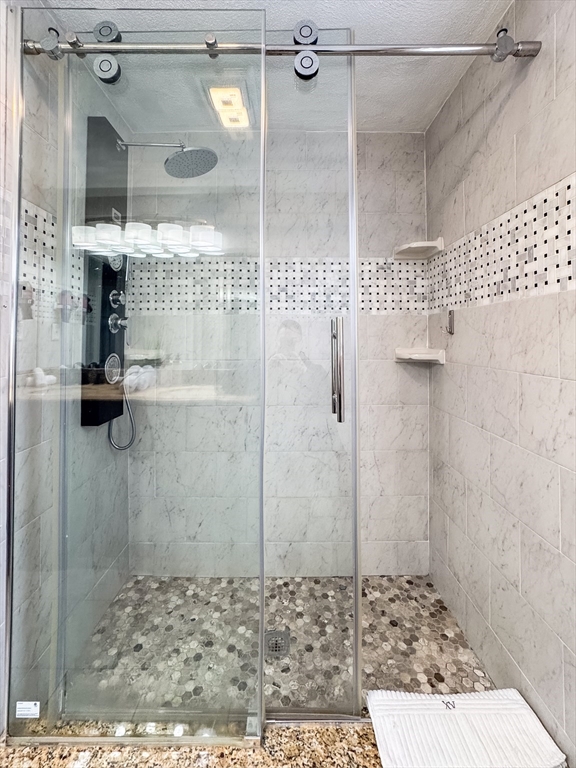 34 Rumney Rd, Revere