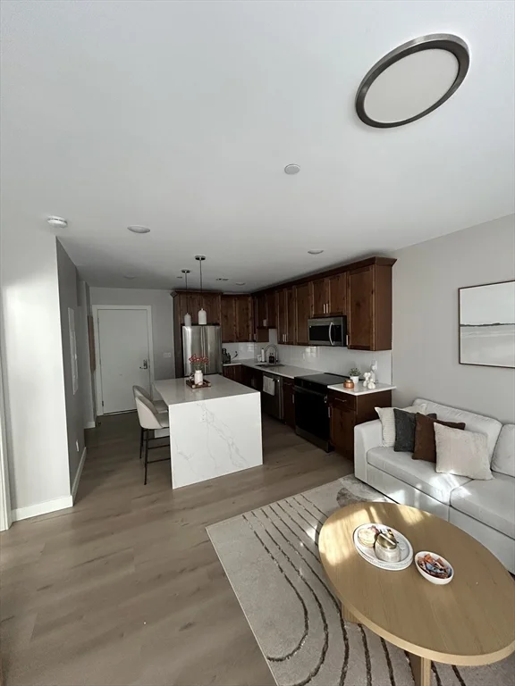 400 W Broadway, South Boston