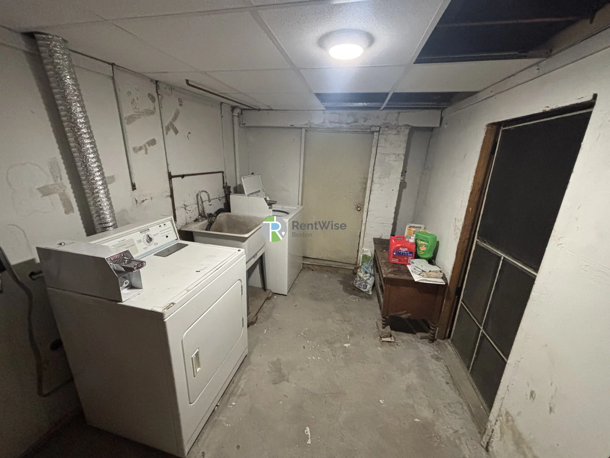 7 High Street Pl, Jamaica Plain