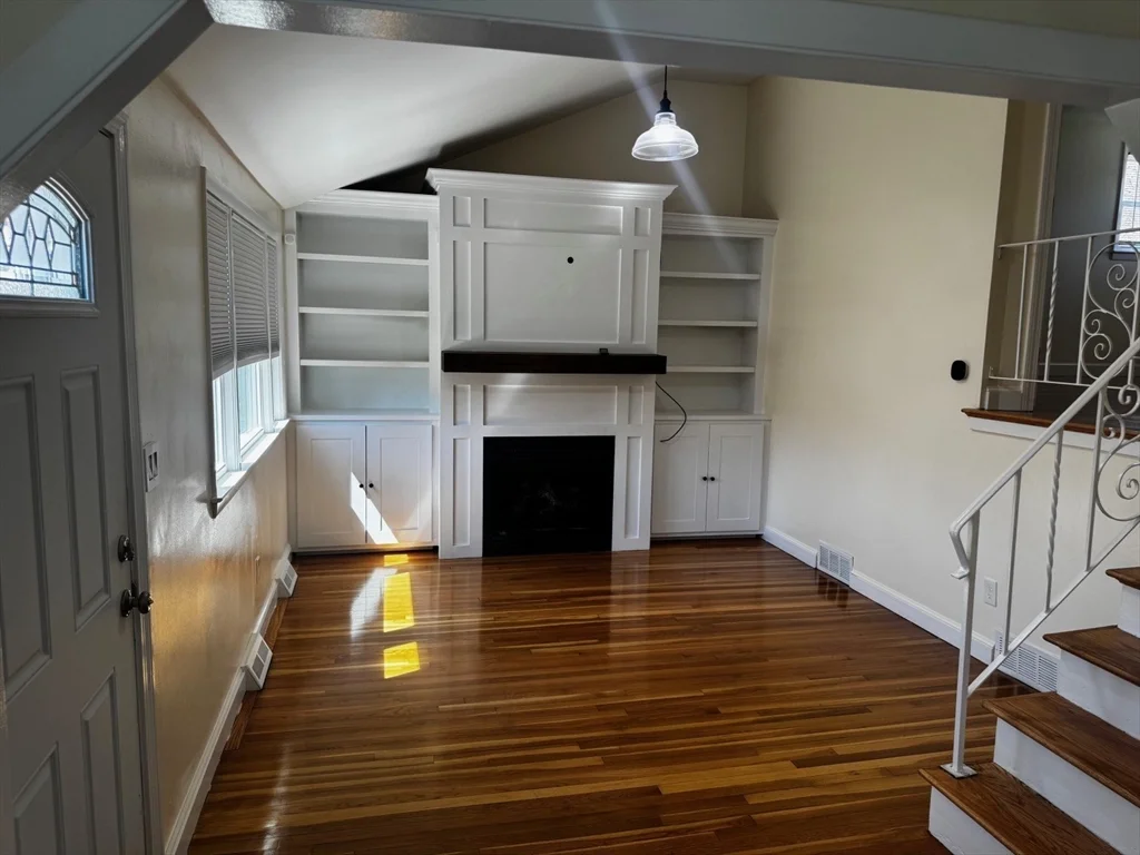 13 Virginia Circle, Randolph