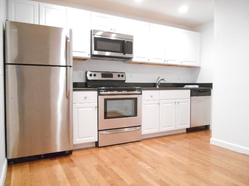 82 Brainerd Rd, Allston