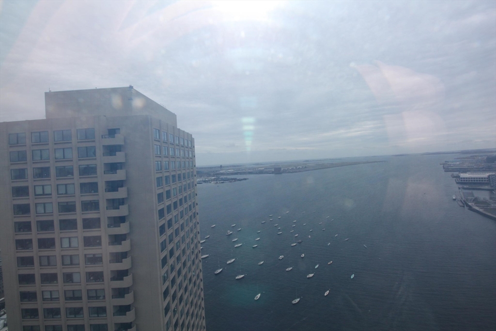 65 East India Row, Waterfront