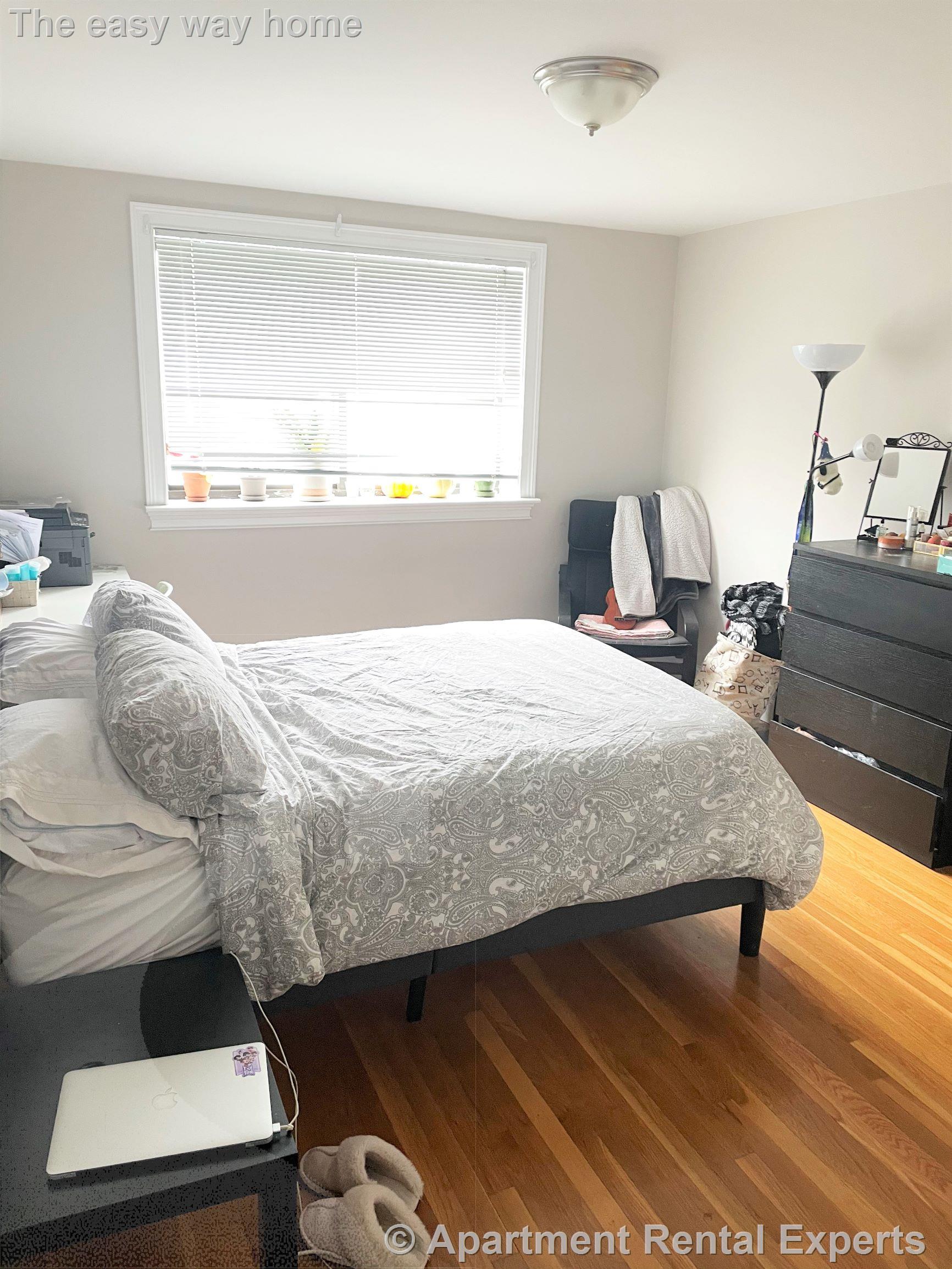 134 Summer St, Malden Center