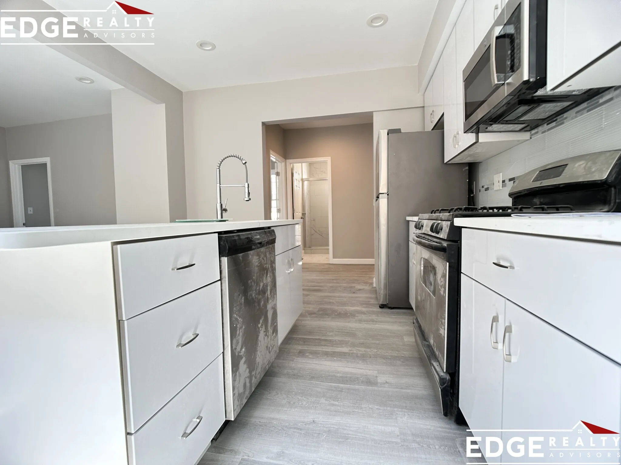 44 Long Ave, Brighton