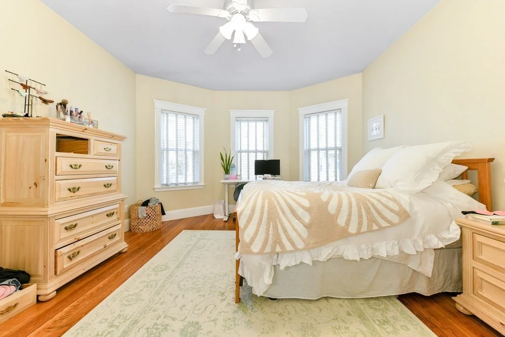 733 E 3rd St, South Boston