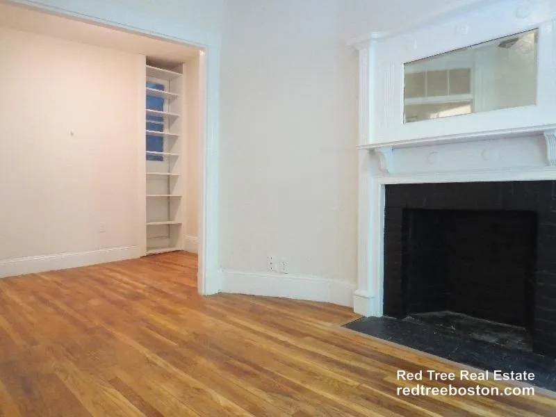 49 Saint Germain St, Back Bay