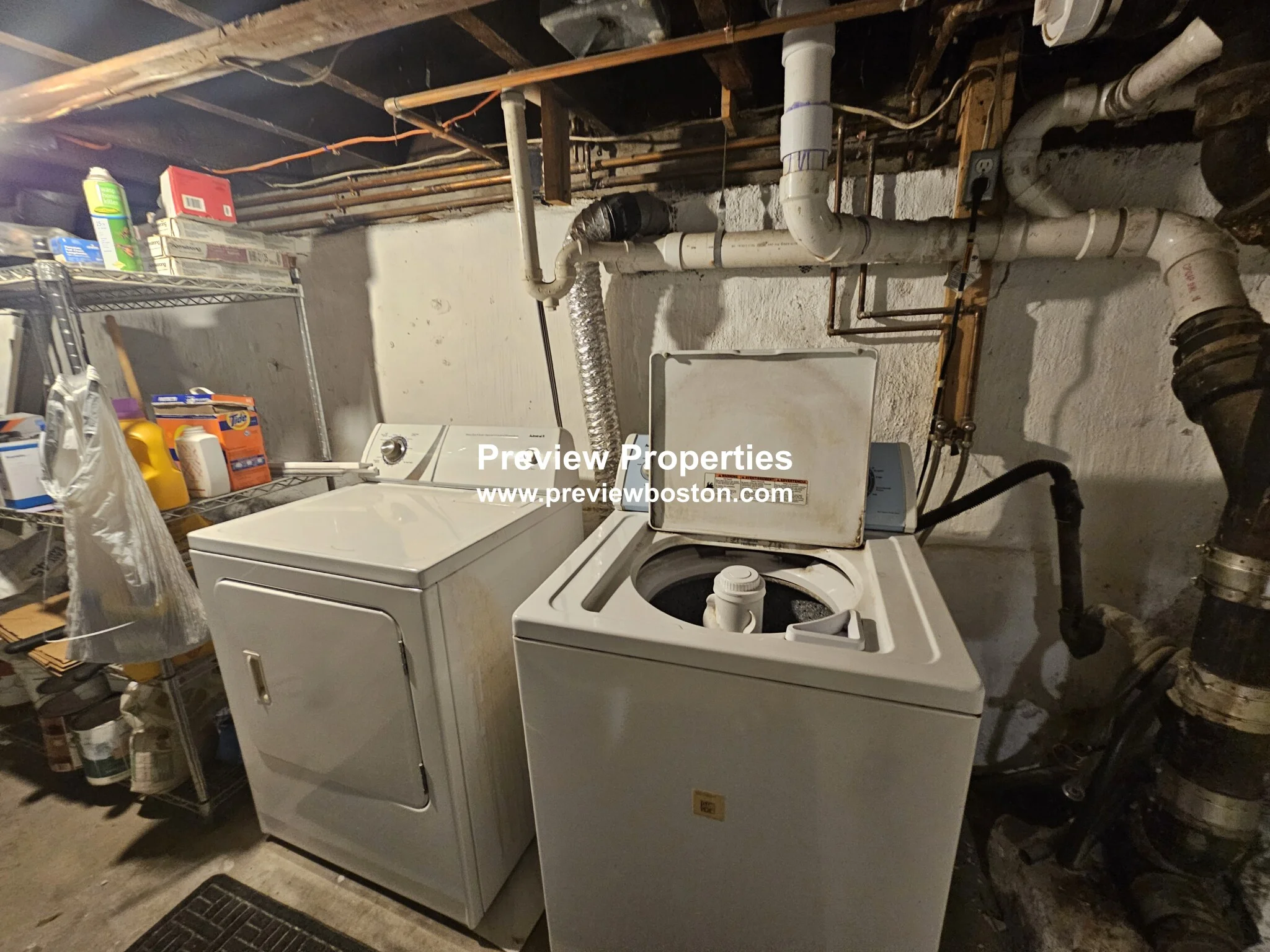 33 Linden St, Everett