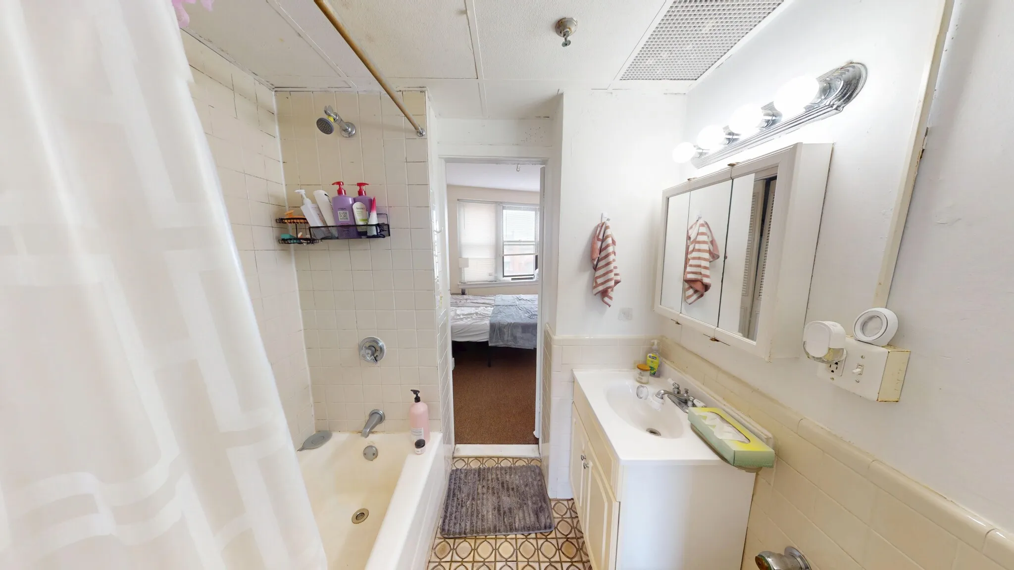 475 Commonwealth Ave, Fenway