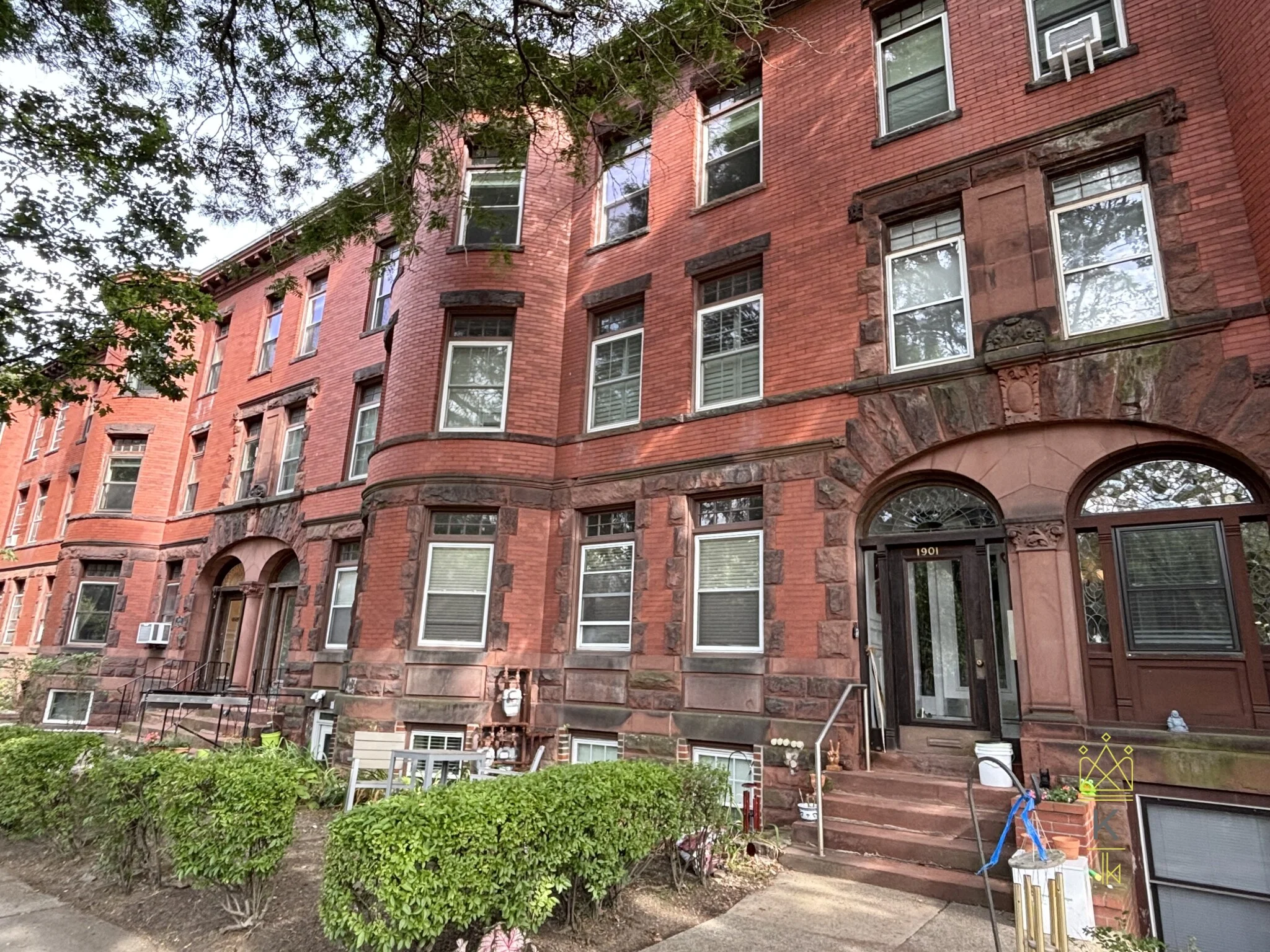 1901 Beacon St, Brookline