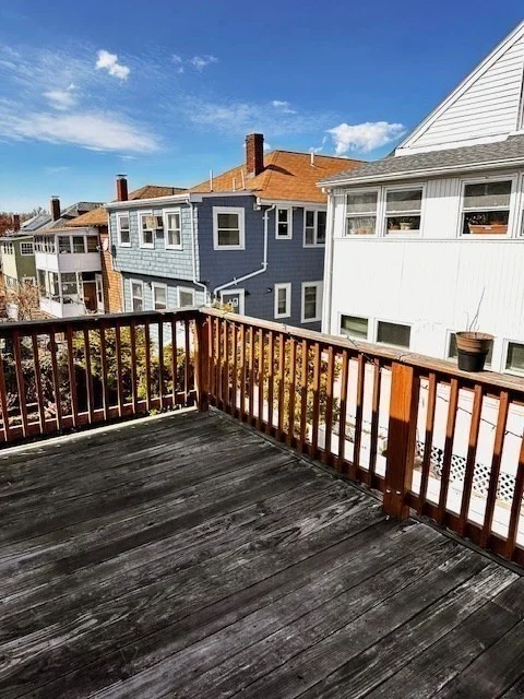 53 Fairfax St, West Somerville