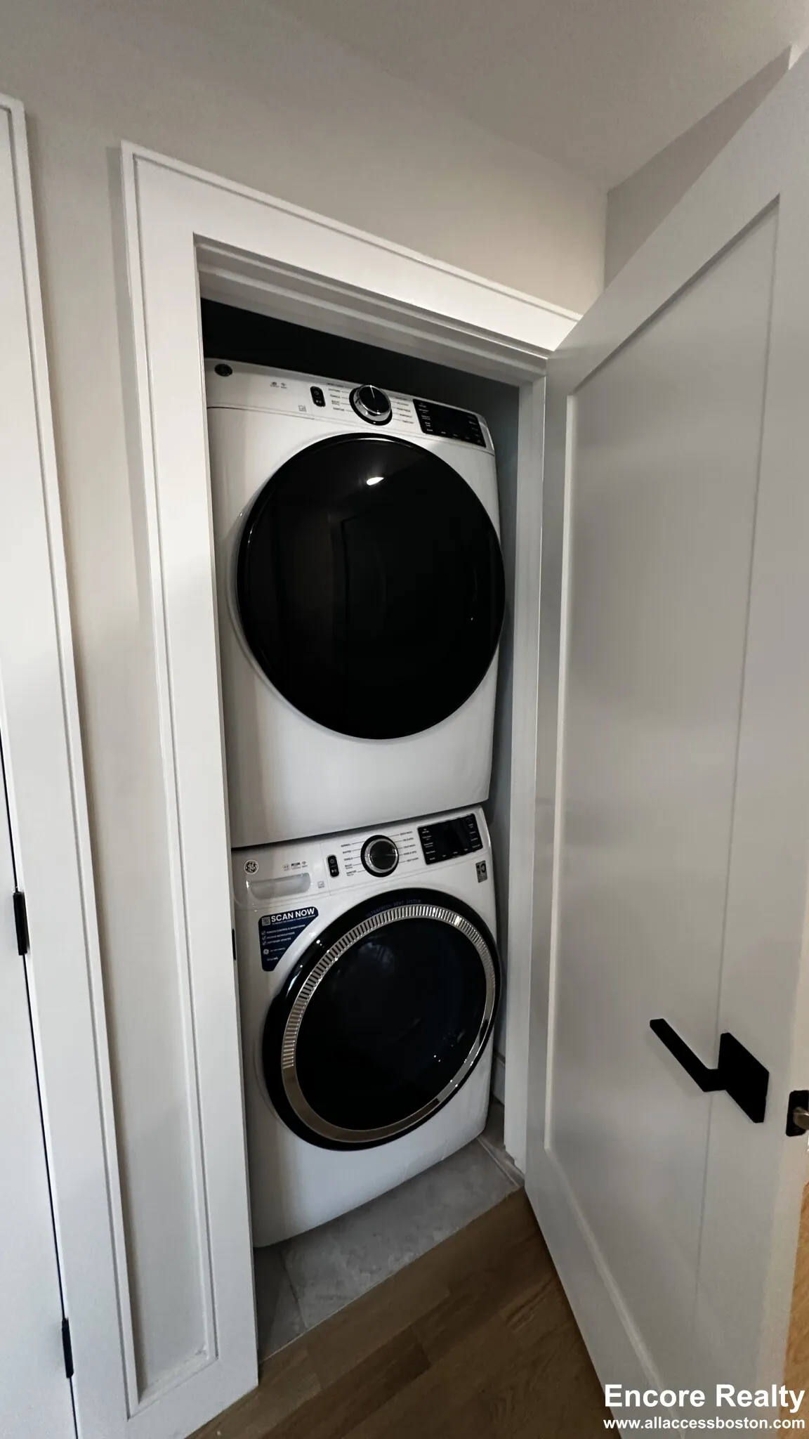 104 Warren St, Brighton