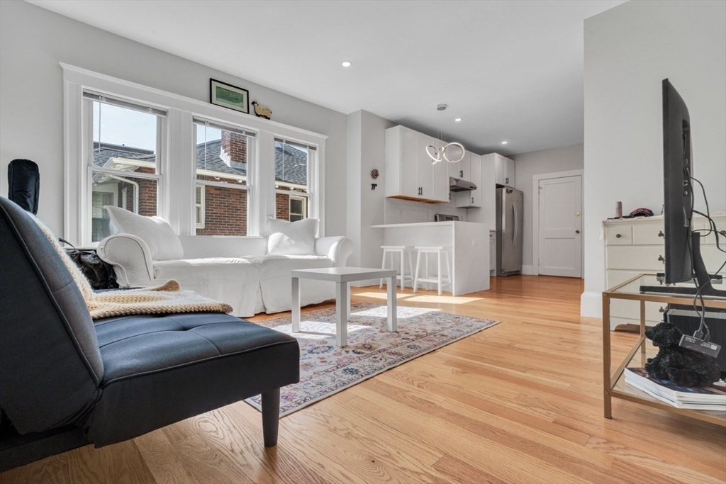 99 Kilsyth Rd, Brighton