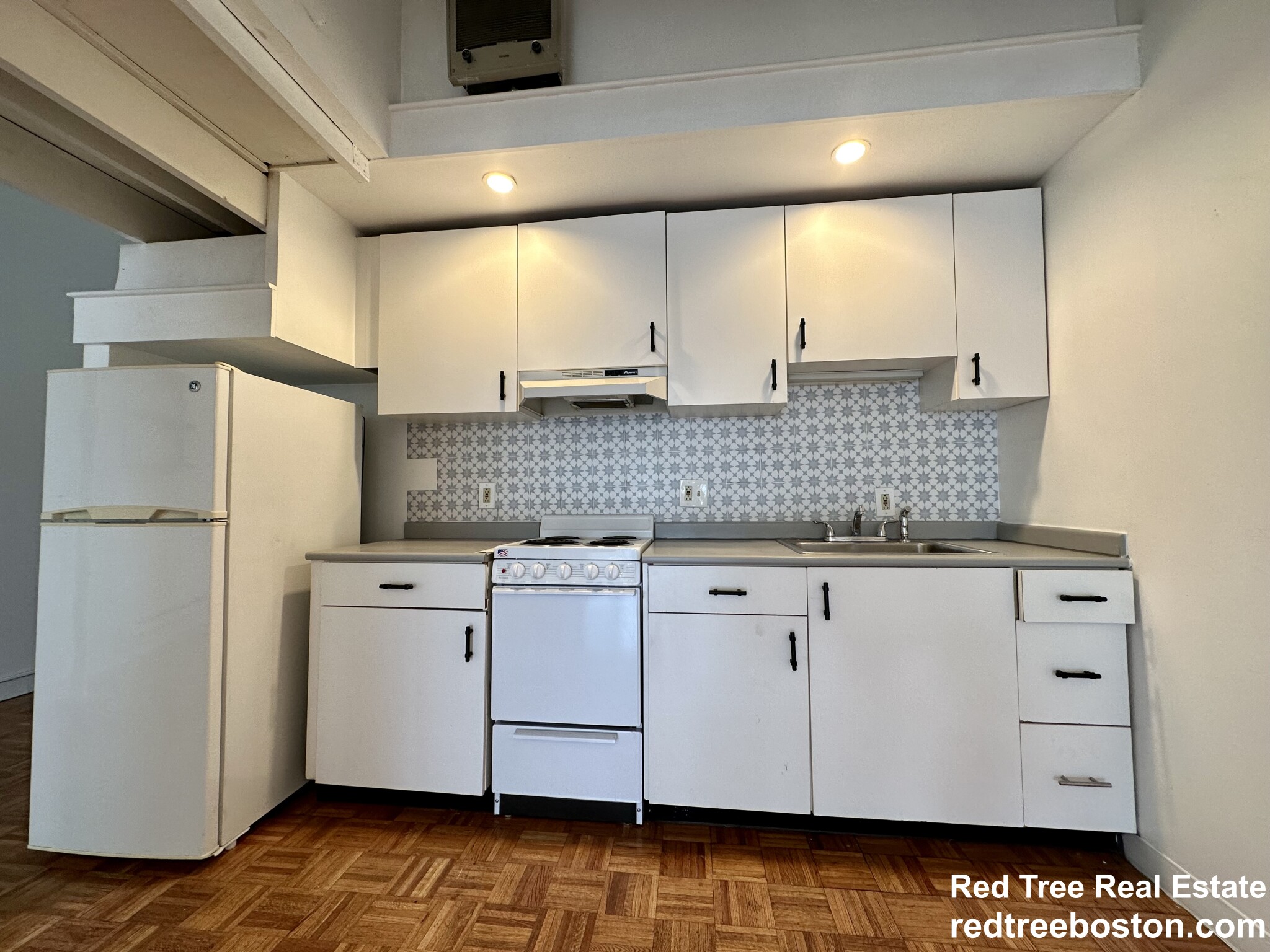 61 Brookline Ave, Fenway