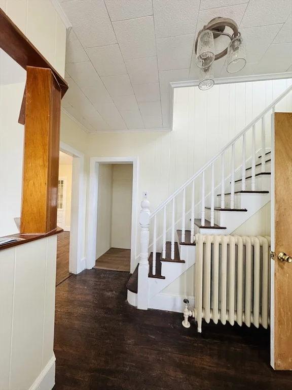 111 Walnut St, Everett