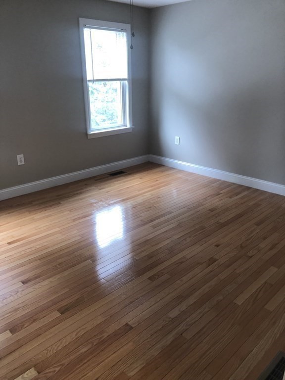 18 Charles St, Weymouth