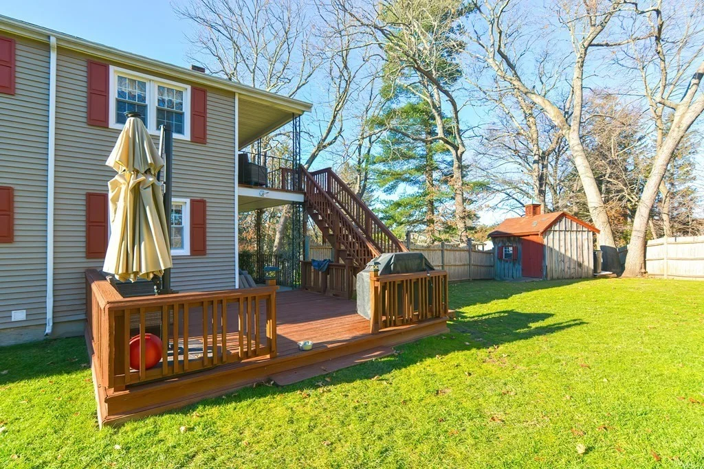 110 Oswego, Bellingham