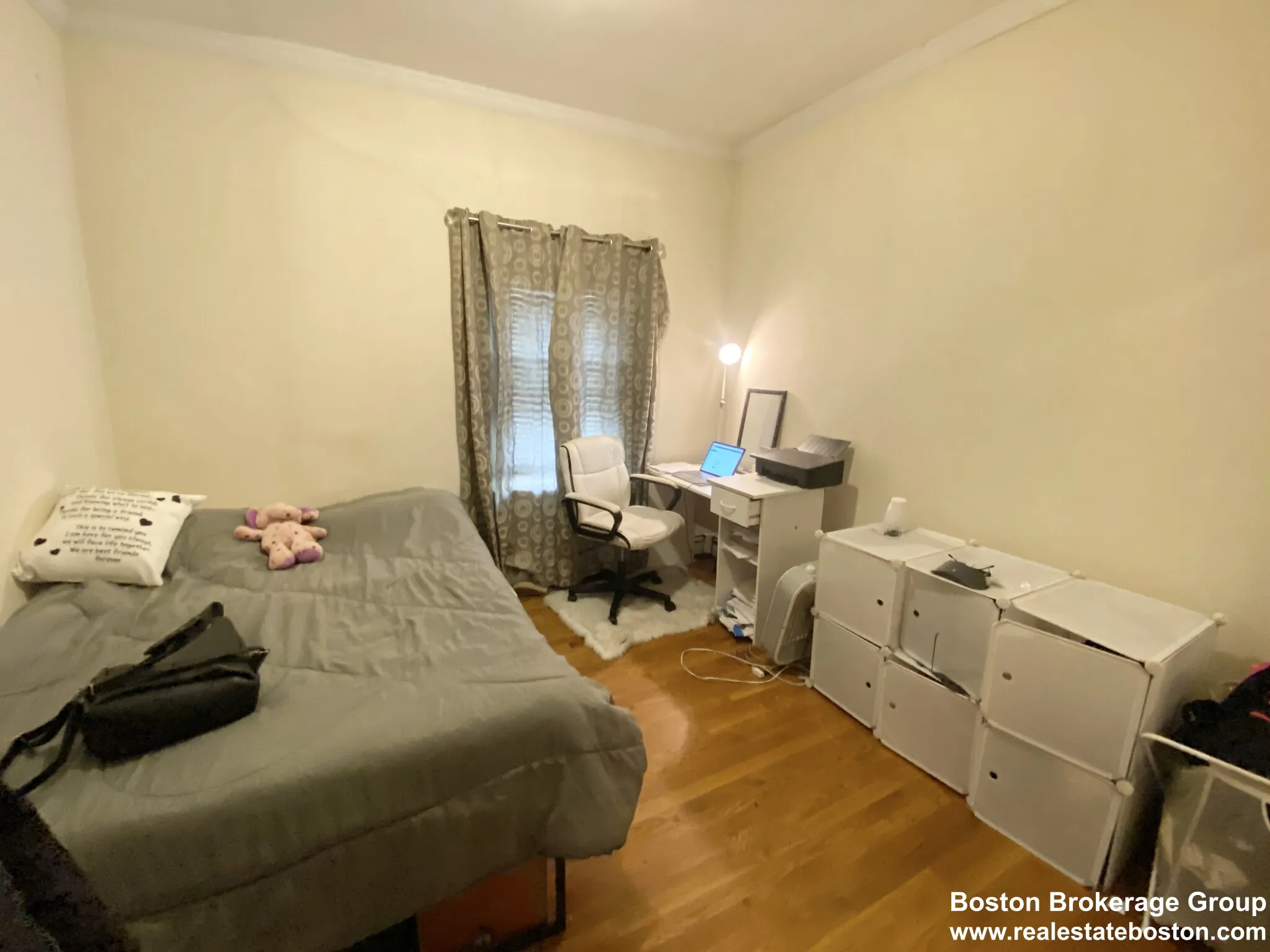 174 Bolton St, South Boston